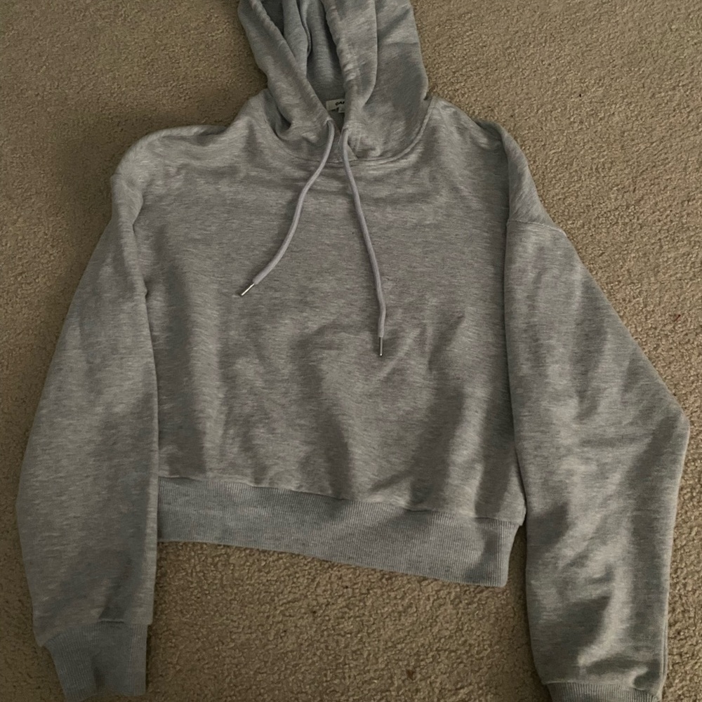 grey cropped hoodie